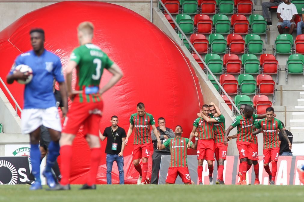 Marítimo vence lanterna-vermelha Feirense em casa e ascende à 10.ª posição