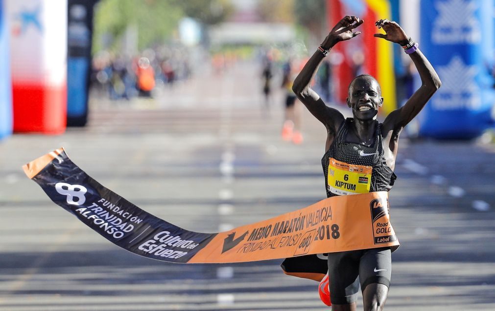 Recordista mundial da meia maratona suspenso por acusar substância dopante