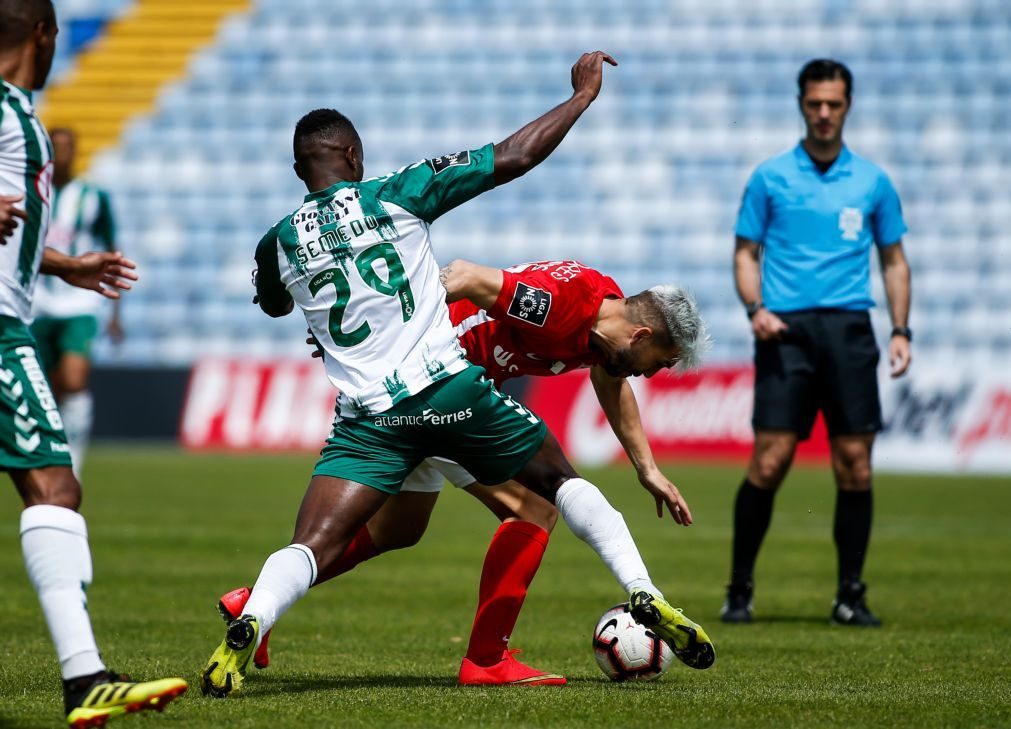 Santa Clara e Vitória de Setúbal empatam a zero