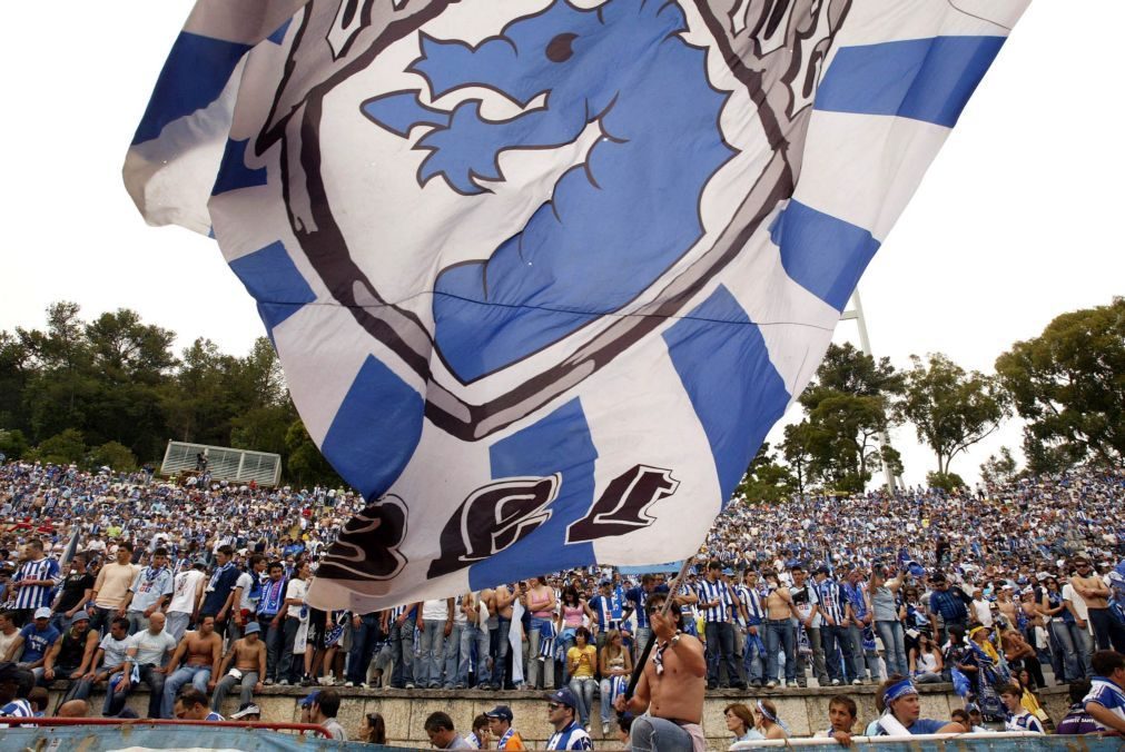 Confirmadas multas de mais de 2 mil euros ao FC Porto por comportamento dos adeptos