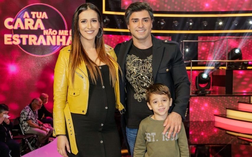 Leandro recebe abraço especial após atuação: «É importante neste momento ter a presença da família»