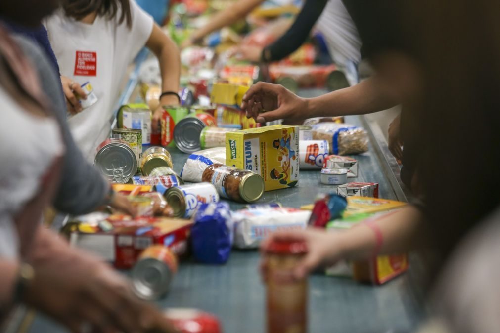 Banco Alimentar recolhe entre hoje domingo alimentos para quem mais precisa