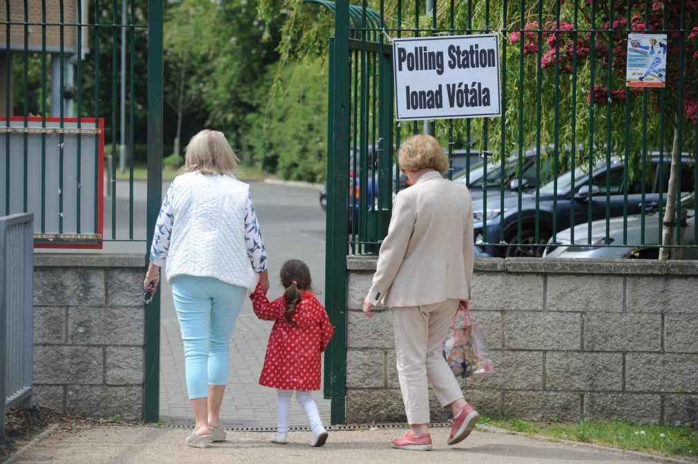 Irlanda aprova liberalização do divórcio com 82% dos votos