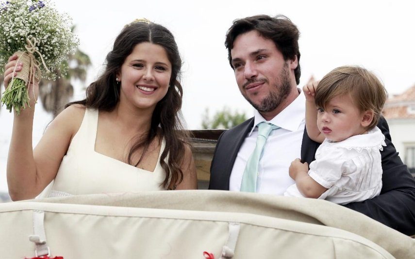 Maria Vasconcelos celebra 2 anos de casamento Todas as fotos do grande dia da filha de Bibá Pitta