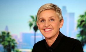 Ellen DeGeneres despede-se em lágrimas. Show sai do ar manchado pela polémica
