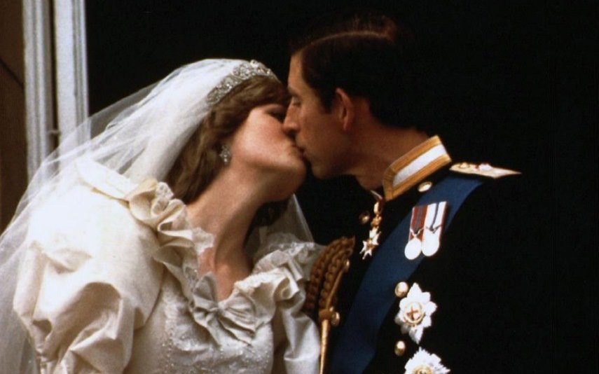 Rainha Isabel II mandou apressar as fotografias do casamento de Carlos e Diana