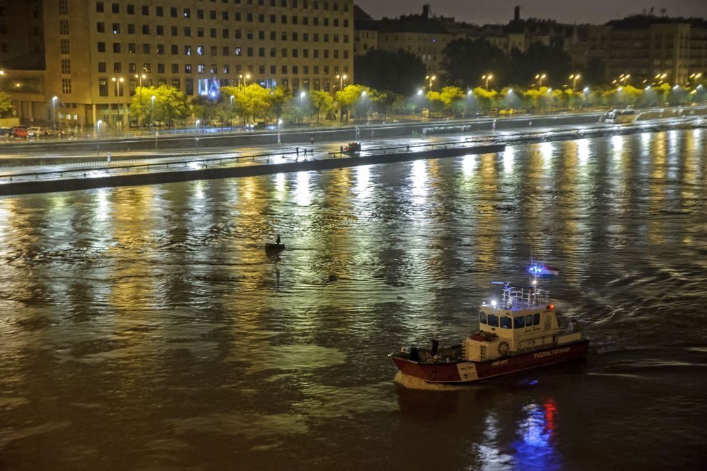 Vítimas de colisão de barco em Budapeste não levavam coletes salva-vidas
