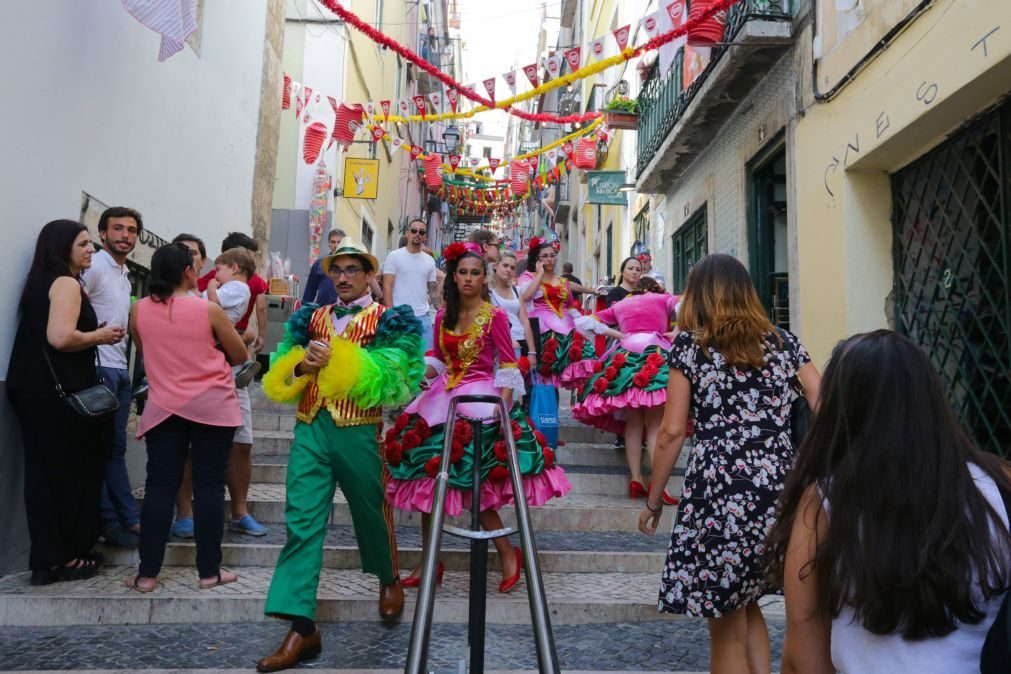 Festas de Lisboa apelam ao cumprimento de horários e normas como ruído e higiene
