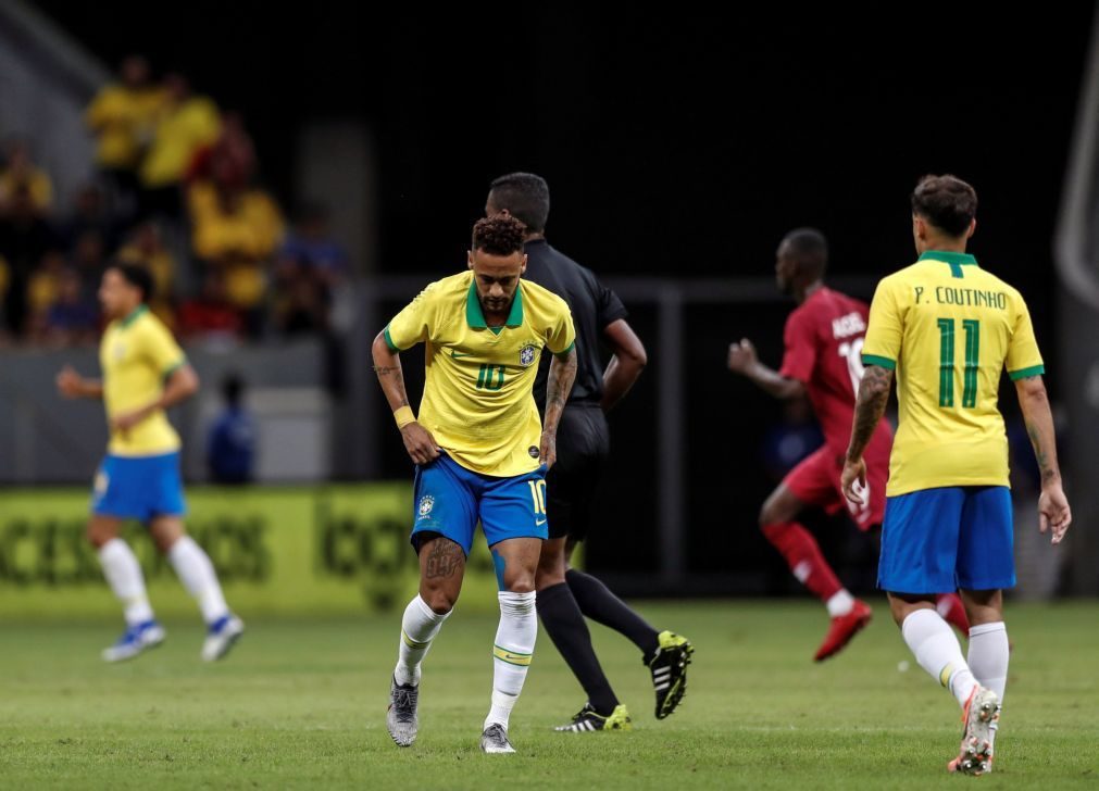 Neymar lesiona-se em vitória do Brasil e falha Copa América