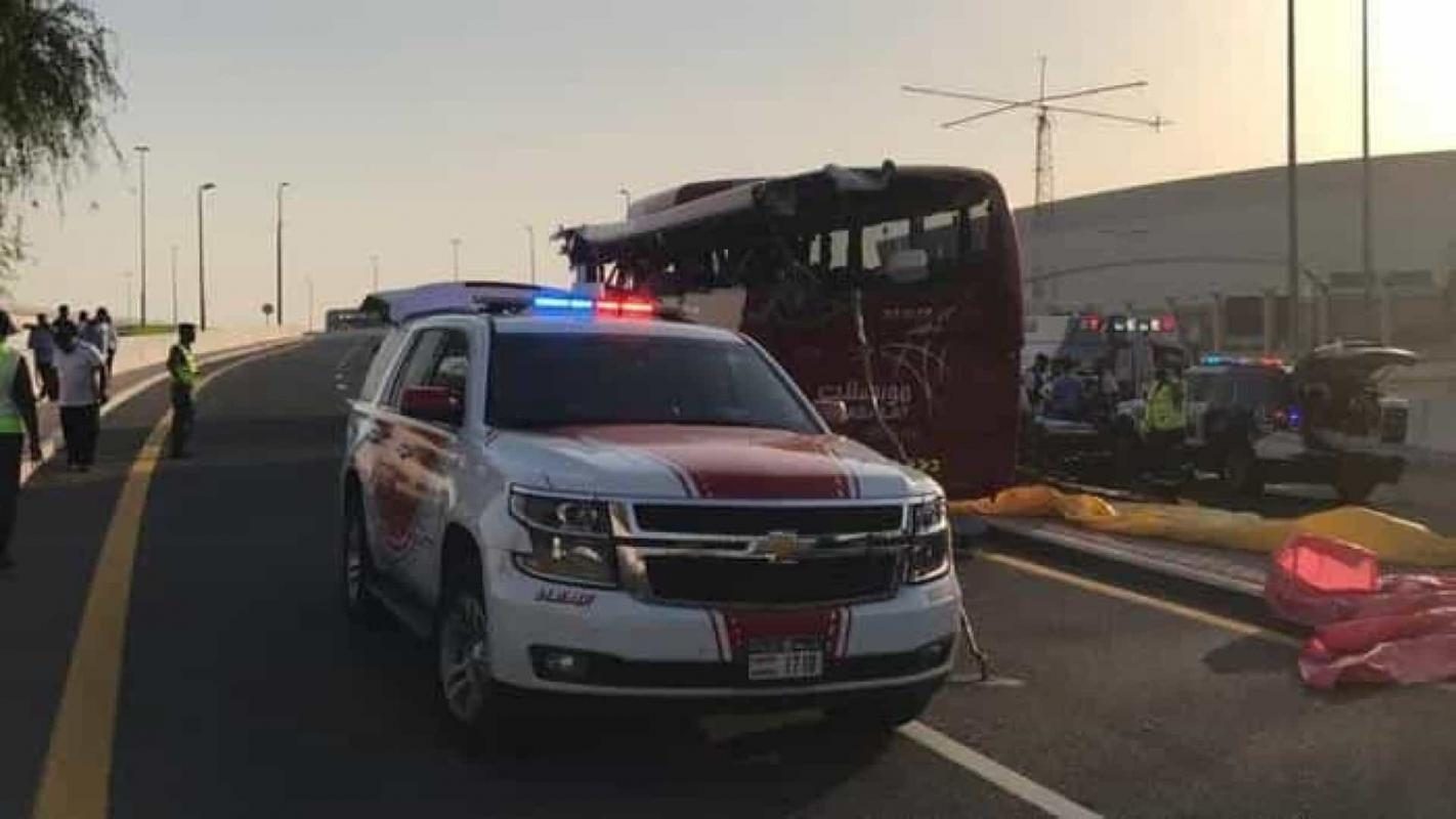 Acidente com autocarro no Dubai faz 17 mortos