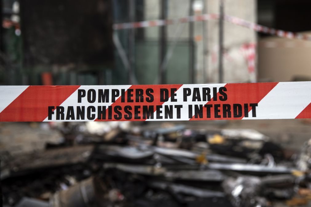 Português de 30 anos encontrado morto na zona de Paris