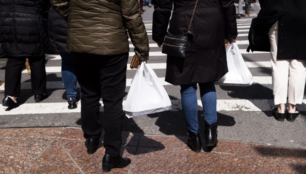 Nova Zelândia proíbe uso de sacos de plástico a partir de hoje