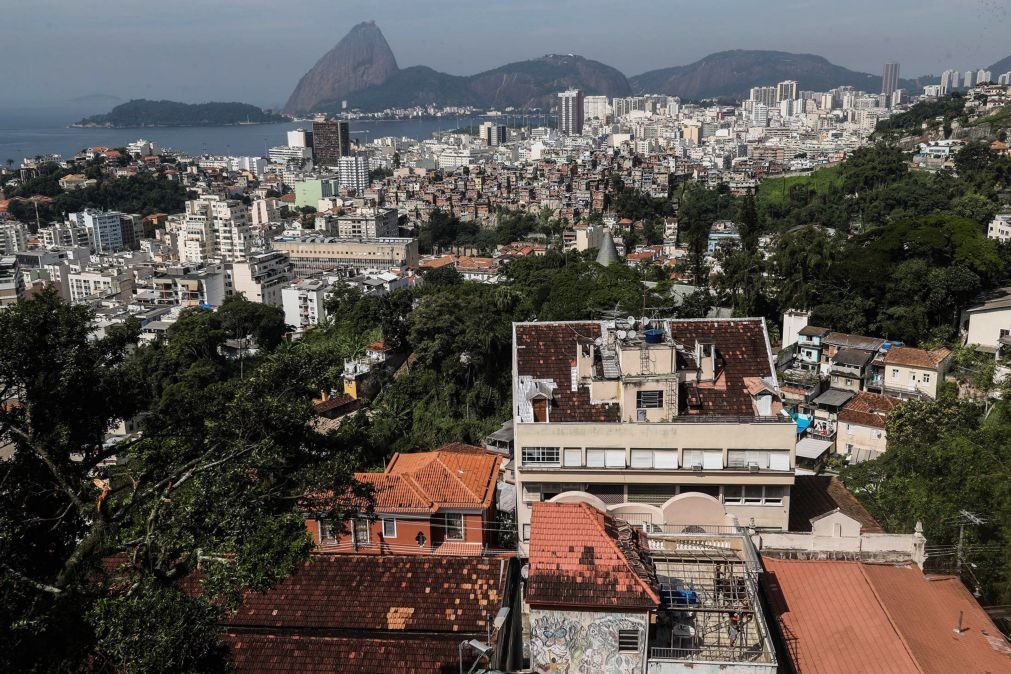 Polícia prende 6 membros da maior milícia do Rio de Janeiro