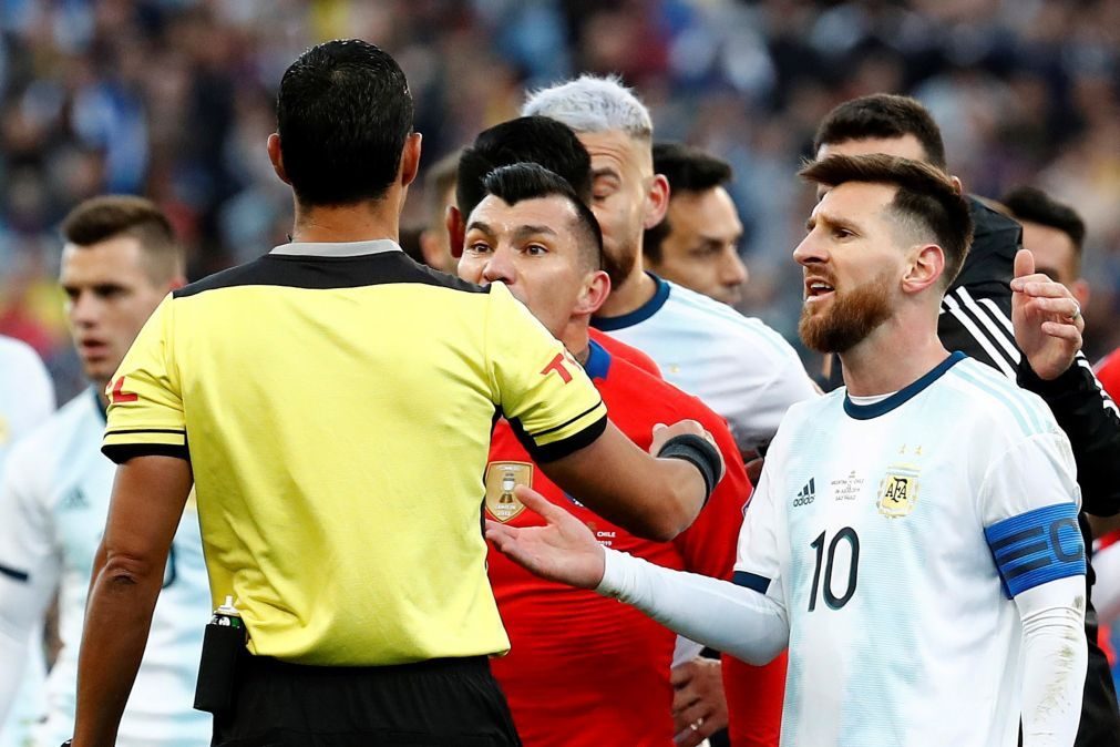 Messi recusou medalha da Copa América e falou em corrupção