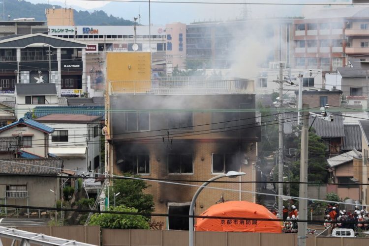Suspeito do incêndio no Japão diz que matou 33 pessoas por lhe terem plagiado uma ideia