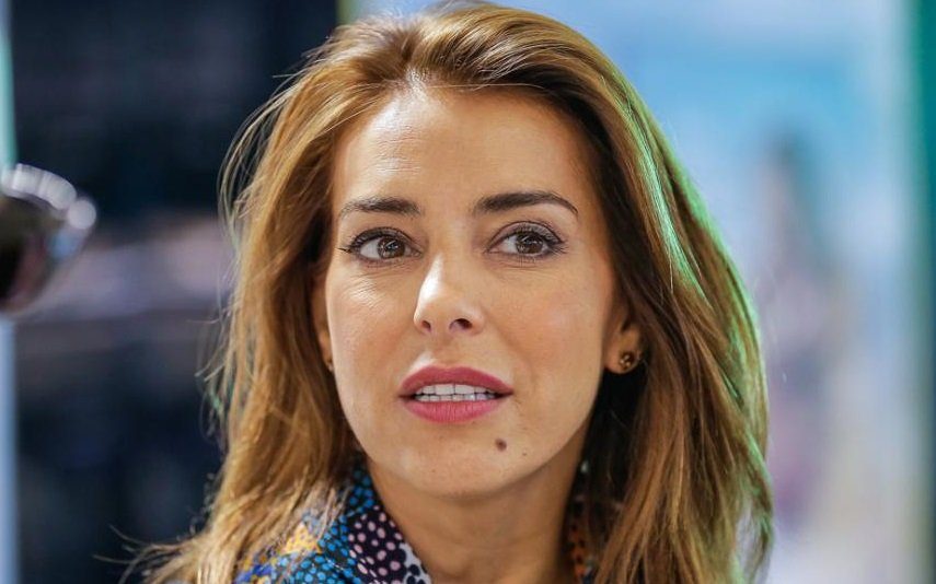 Catarina Furtado parte com o coração nas mãos «Já vi muitas mortes, já me despedi de mulheres a dar à luz, já vi muitas crianças partirem»