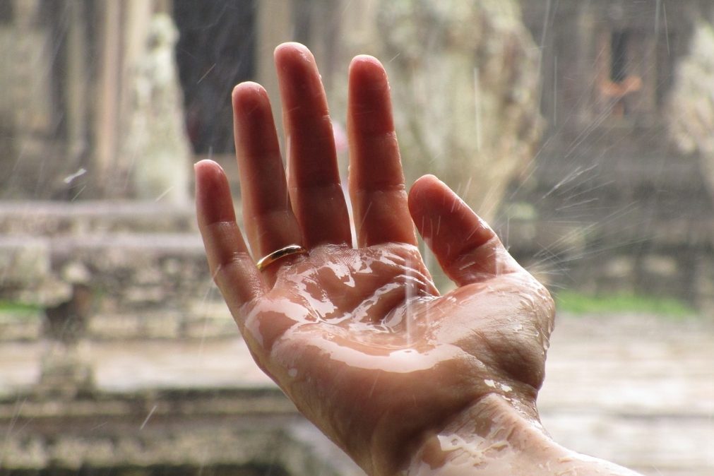 Tempo quente acaba hoje e amanhã regressa a chuva [previsões IPMA]