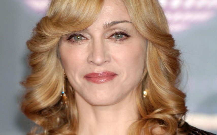 envelhecimento da pele Dermatologista da Madonna revela os 4 erros mais frequentes