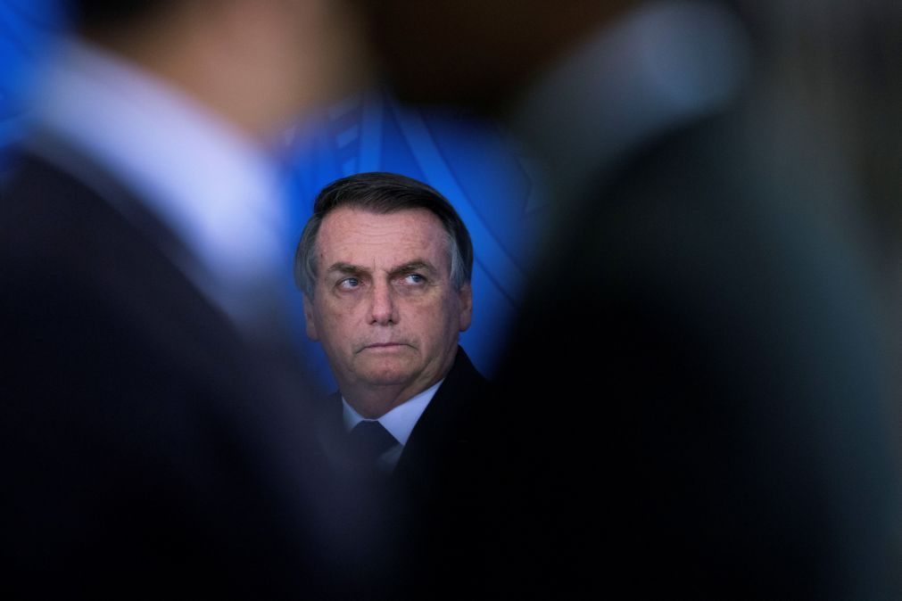 Bolsonaro troca membros da comissão que investiga crimes da ditadura