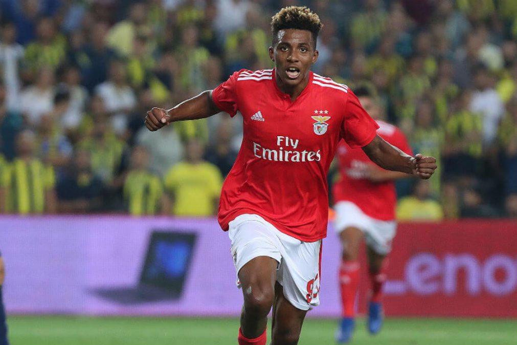 Gedson no Tottenham. Benfica oficializa empréstimo