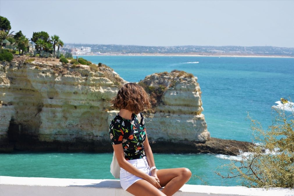 Tempo e temperaturas do ar e da água do mar em FARO