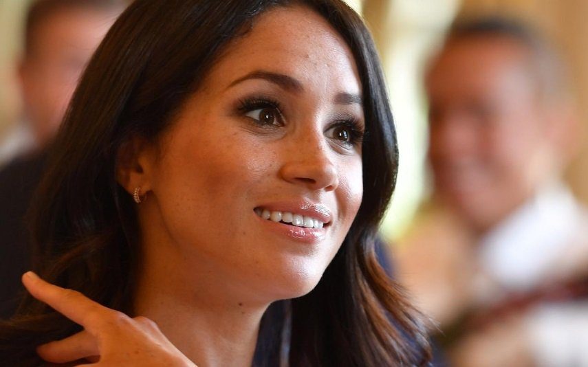 Meghan Markle Surpreende com sapatos feitos à mão de 174 euros