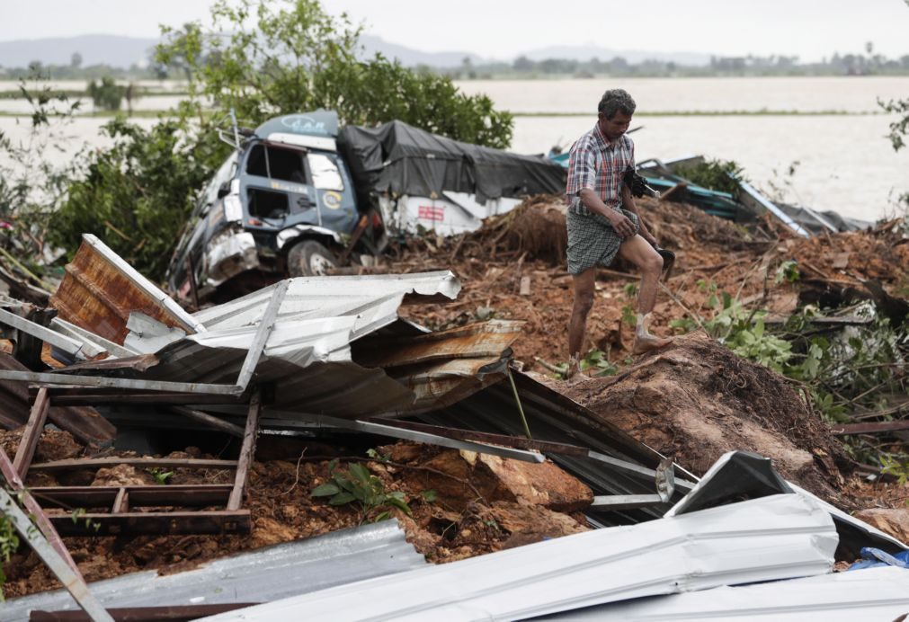 Balanço de mortos em aluimento de terras em Myanmar sobe para 51