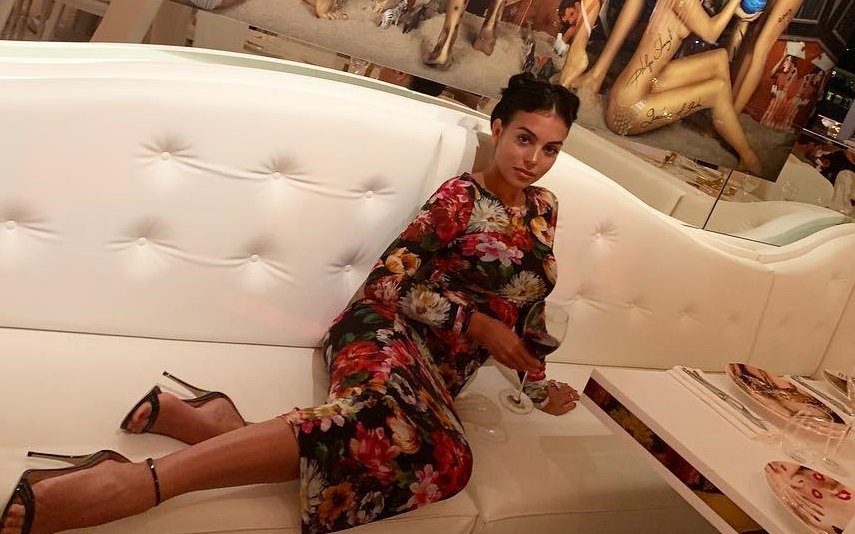 Georgina Rodríguez tem um truque especial de beleza Cristianinho revela talento para a maquilhagem (foto)
