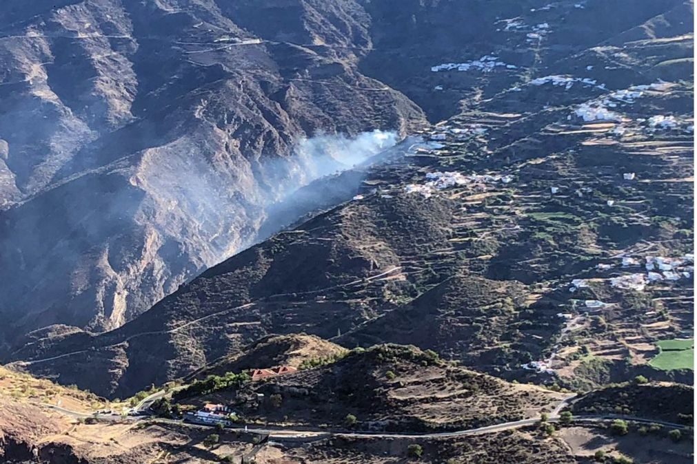 Incêndios nas Canárias fazem 25 desalojados