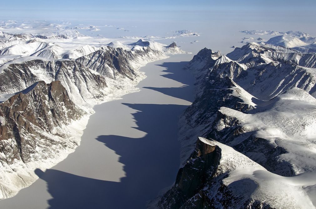 Ártico aquece a ritmo três vezes superior ao resto do planeta