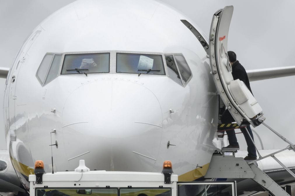 Voo da Sata a caminho de Toronto com três dias de atraso