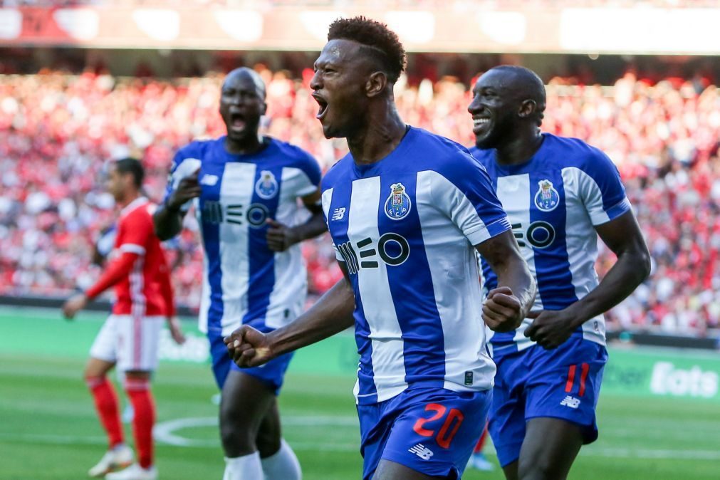 FC Porto vence na Luz e impõe primeira derrota ao Benfica [vídeo]