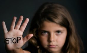 Abuso sexual de menores: Um testemunho que relata o fim da inocência