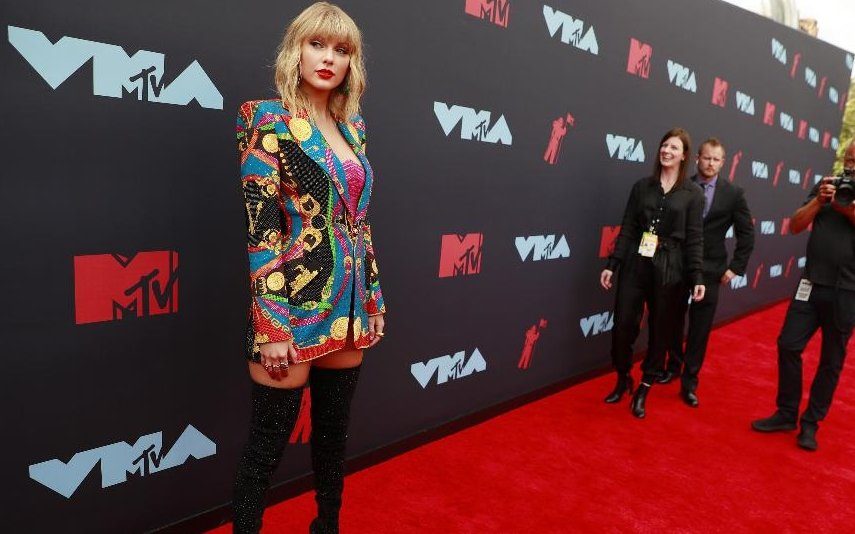 MTV Video Music Awards Taylor Swift leva para casa dois prémios