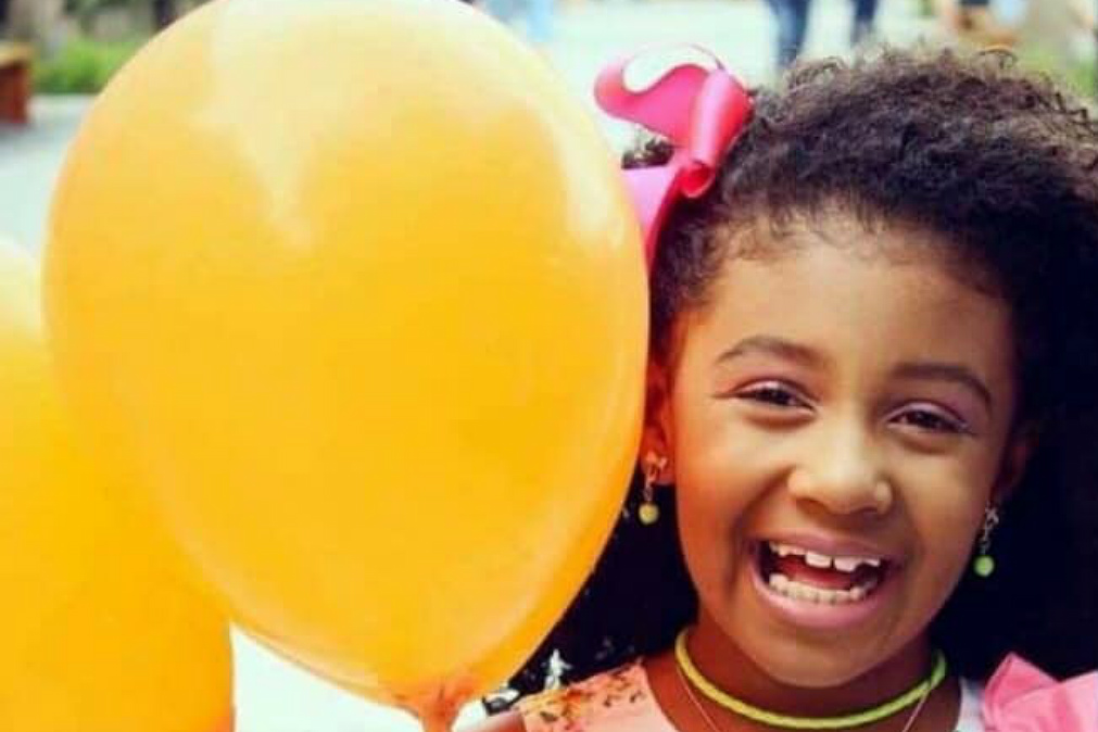 Ágatha tinha oito anos e morreu durante operação policial no Brasil