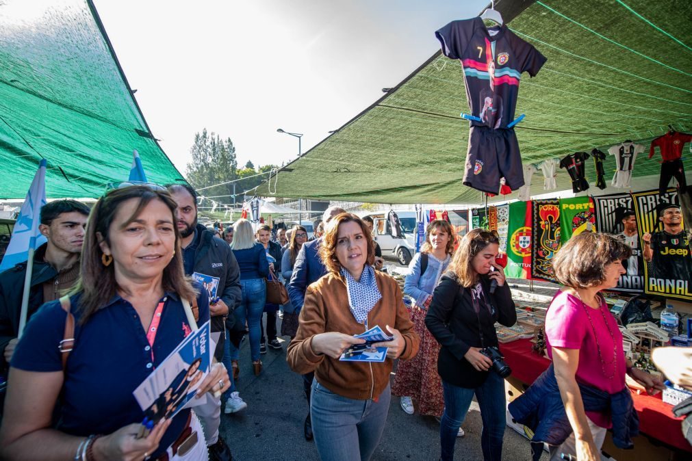 Assunção Cristas acusa PS de 