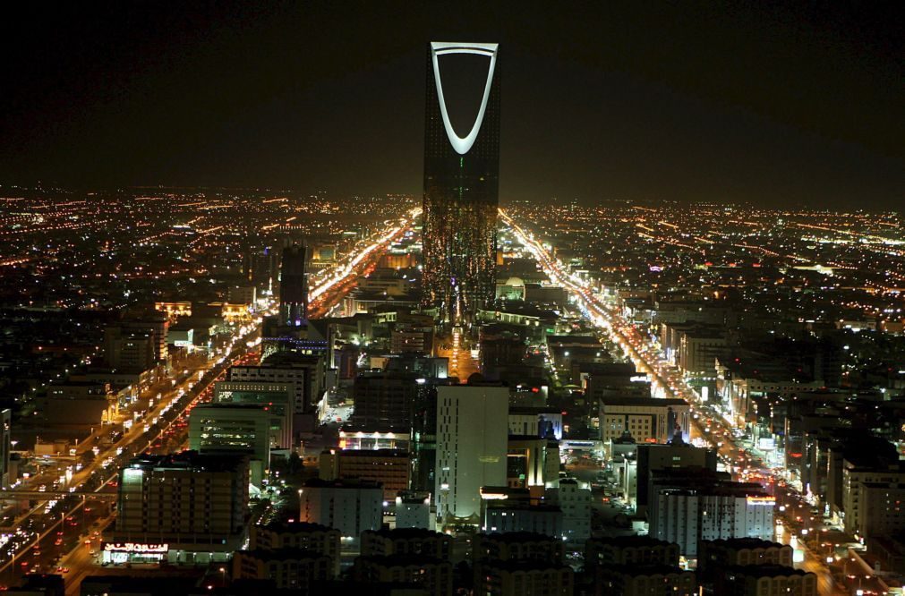 Arábia Saudita prepara-se para receber turistas e diversificar receitas
