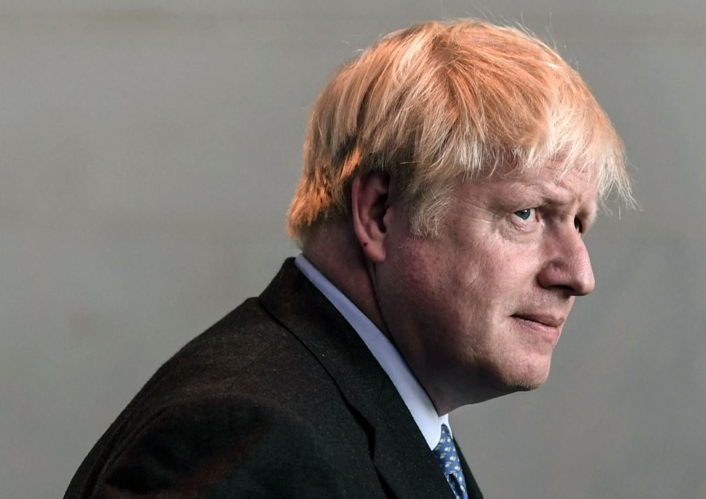 Boris Johnson antecipa rutura de negociações sobre 'Brexit' com a UE após telefonema com Merkel