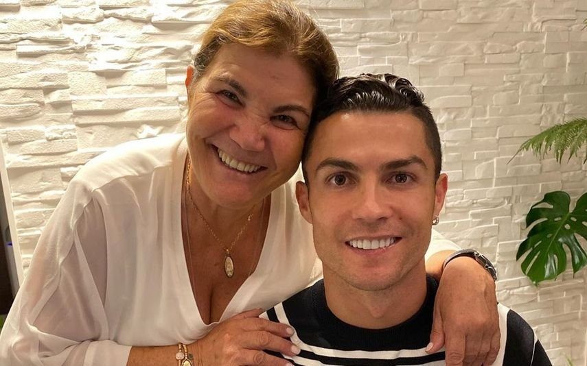 Cristiano Ronaldo Altera testamento a favor da mãe