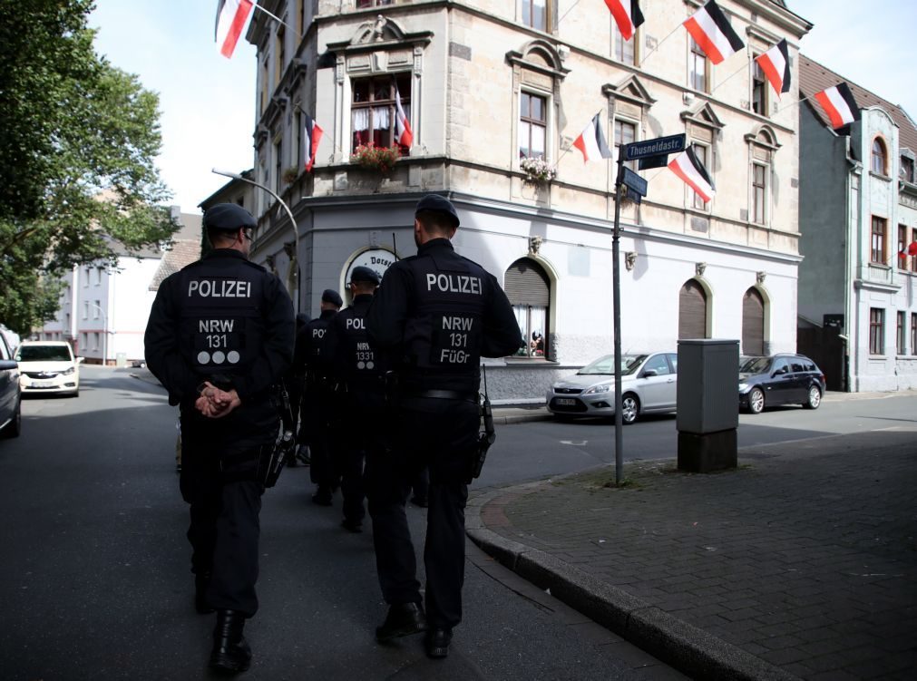 Tiroteio na Alemanha: Polícia prende o homem que matou duas pessoas em Halle