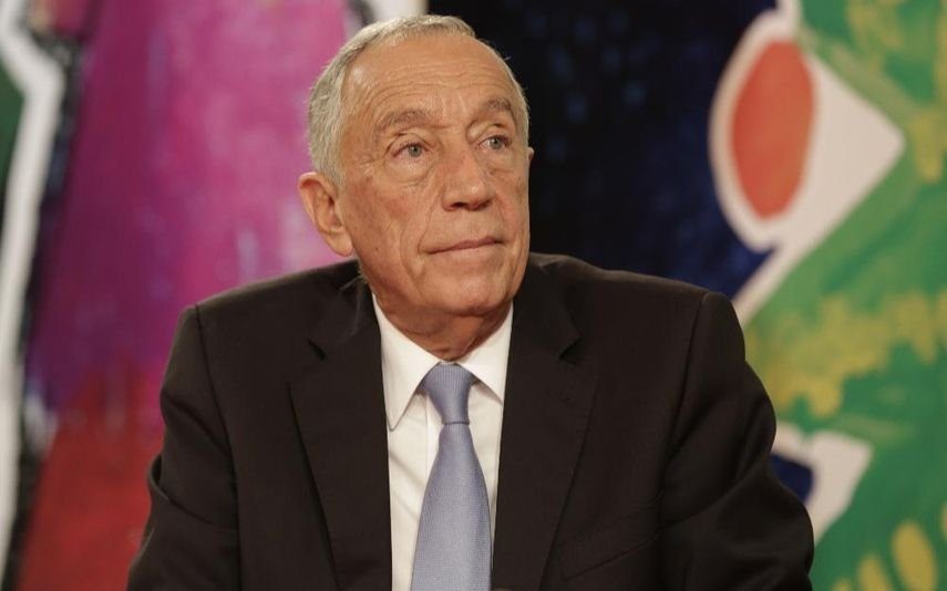 Marcelo Rebelo de Sousa fechado em casa. Faz teste de coronavírus esta segunda-feira