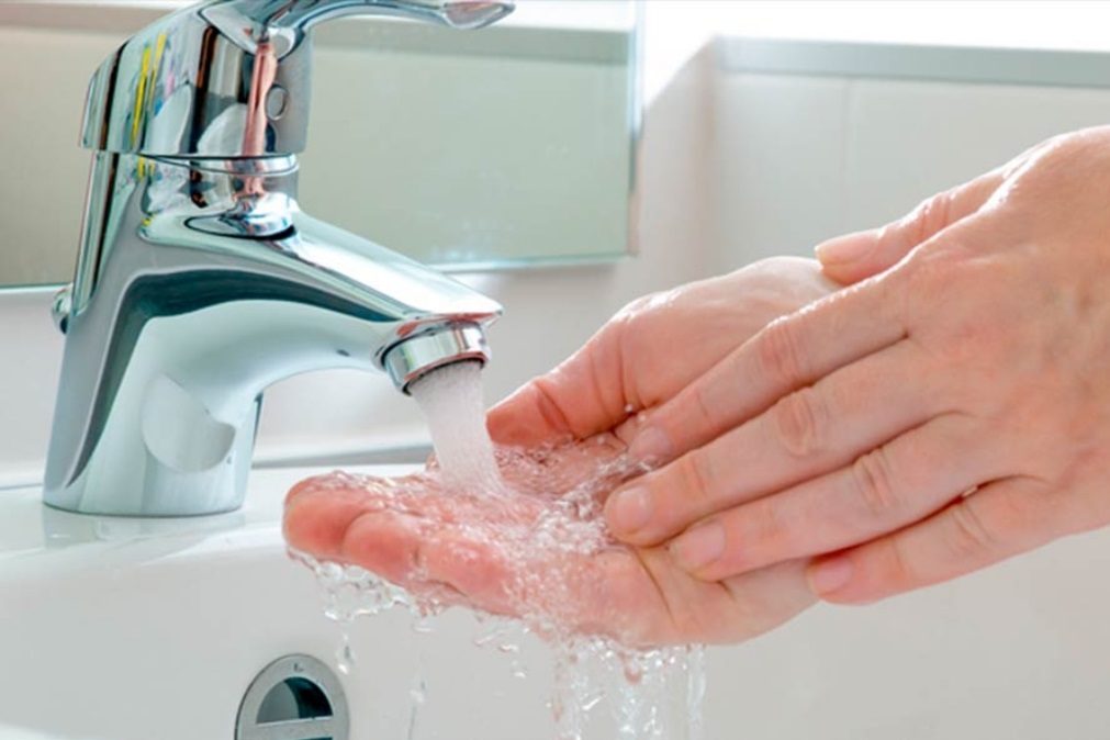 Coronavírus. Lavar as mãos é importante, mas não se esqueça de fazer isto a seguir