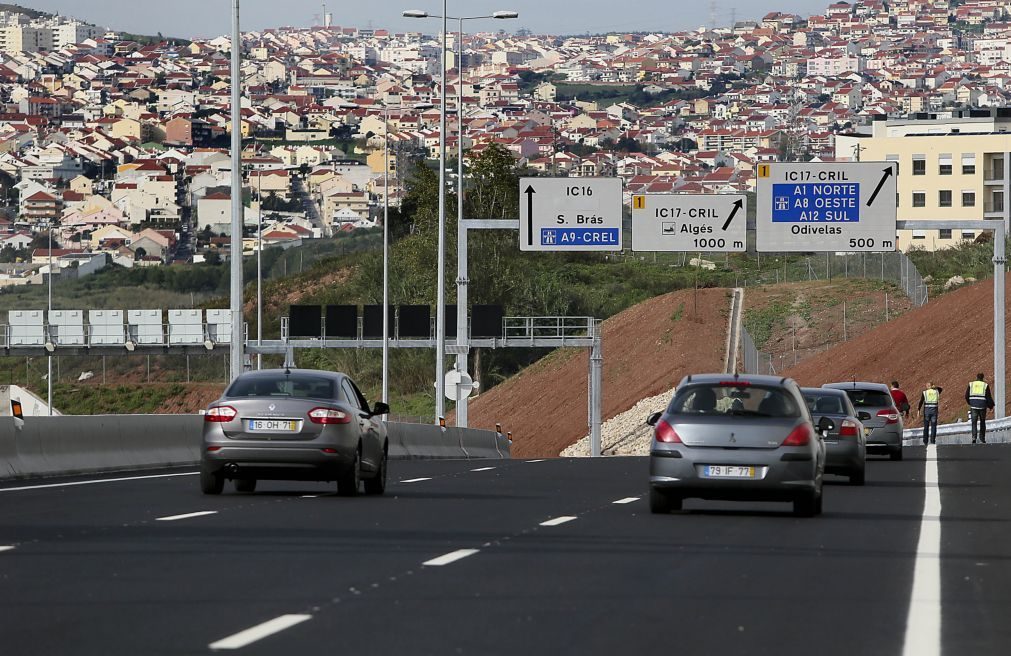 Trânsito reaberto no IC16 após obras de pavimentação