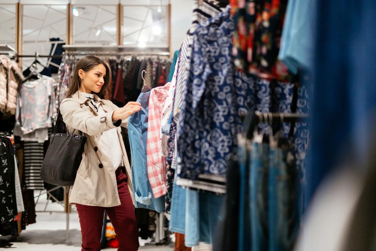 Coloque estas questões a si mesma antes de comprar roupa!