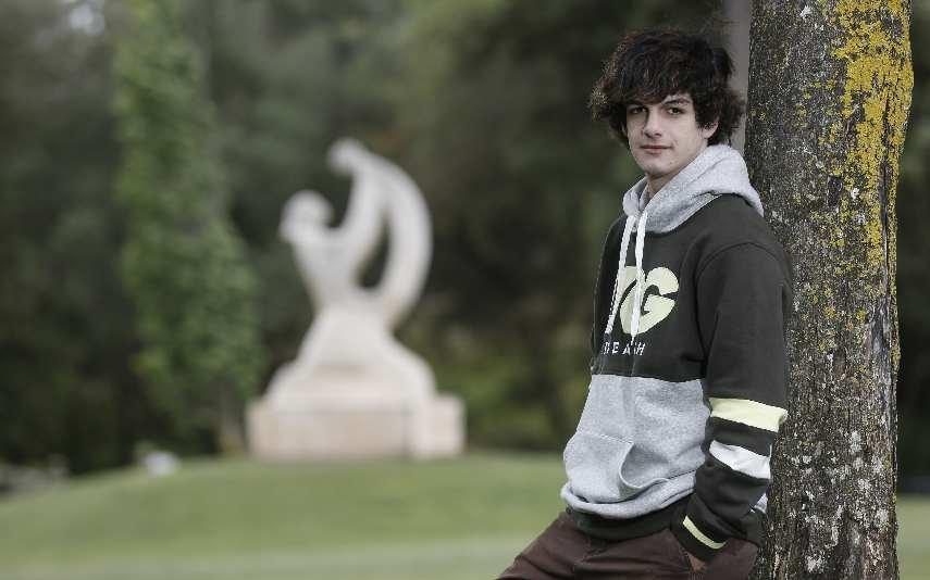 Diogo Carmona Toda a história do jovem ator que perdeu parte da perna