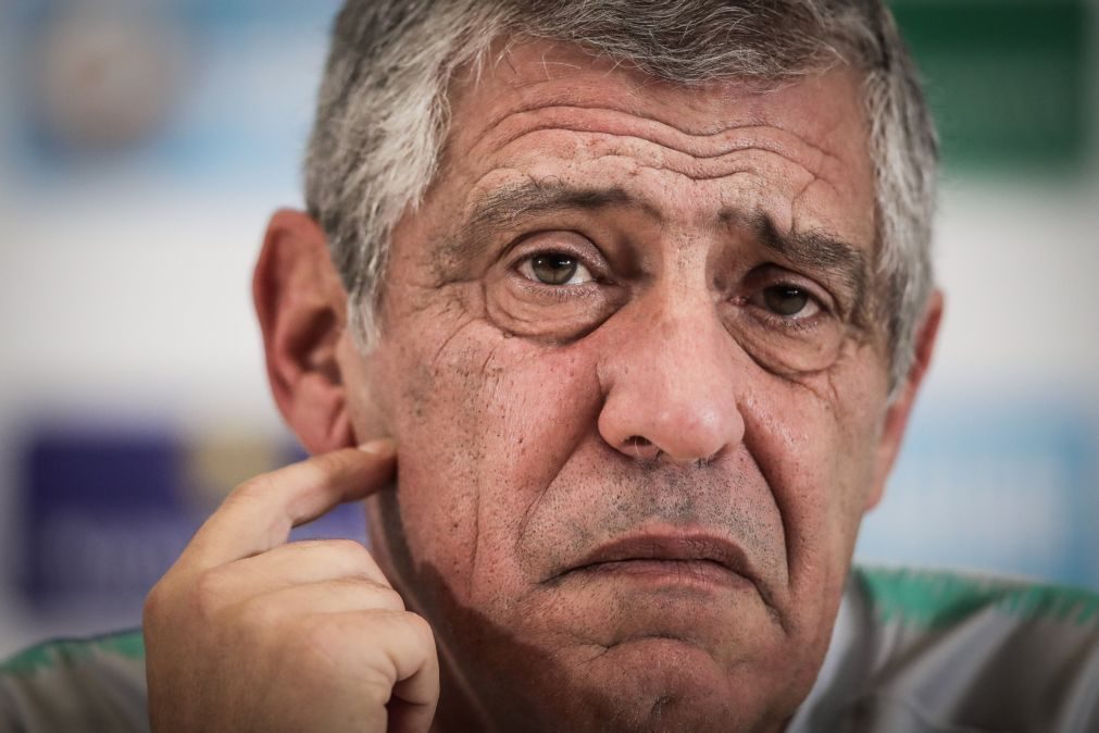 Euro 2020 | Fernando Santos desvaloriza relvado e só pensa no apuramento