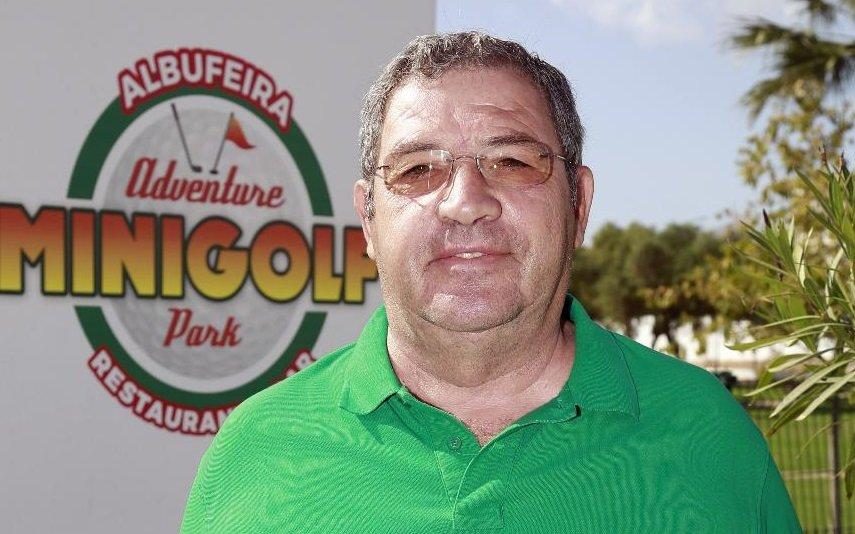 Presidente da Federação Portuguesa de Minigolfe Encantado com o Albufeira Adventure Minigolf Park: «É bonito e é acessível»