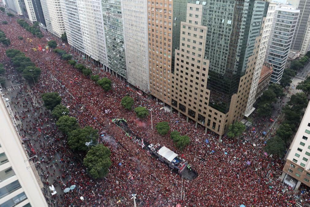 Confrontos entre adeptos do Flamengo e polícia fazem pelo menos 23 vítimas