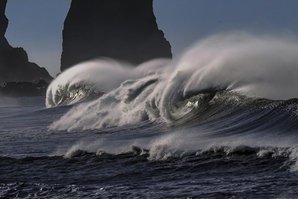 Prepare-se, vem aí mais chuva, vento e mar agitado até ao fim de semana