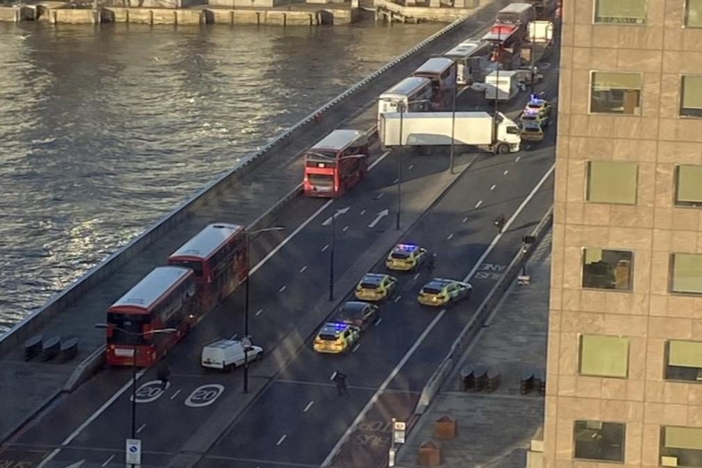 Atualização: Tiroteio na ponte de Londres faz um morto e vários feridos